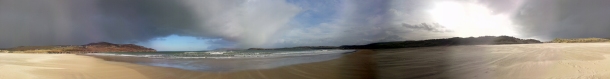 Killahoey Plajı - Atlantik'ten gelen bulutun gökyüzündeki etkisi.